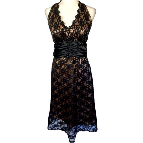 Eliza J Black Lace Halter Style Cocktail Dress Size 10 - Picture 2 of 11